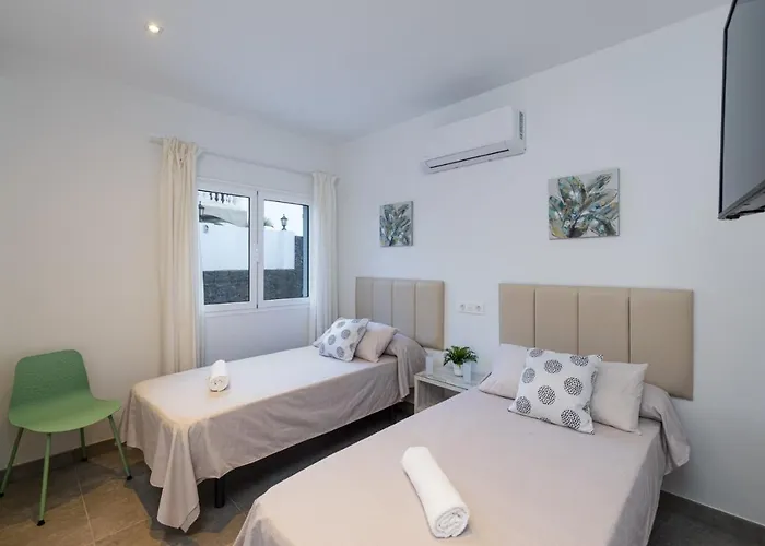 Aqualava 2 By Playa Blanca (Lanzarote)