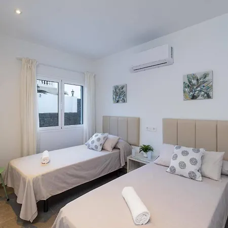 Aqualava 2 By بلايا بلانكا